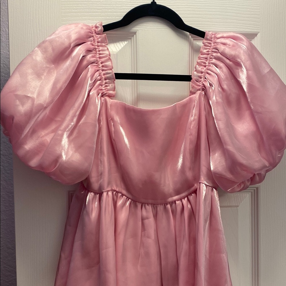 Elegant Pink Puff Sleeve Dress